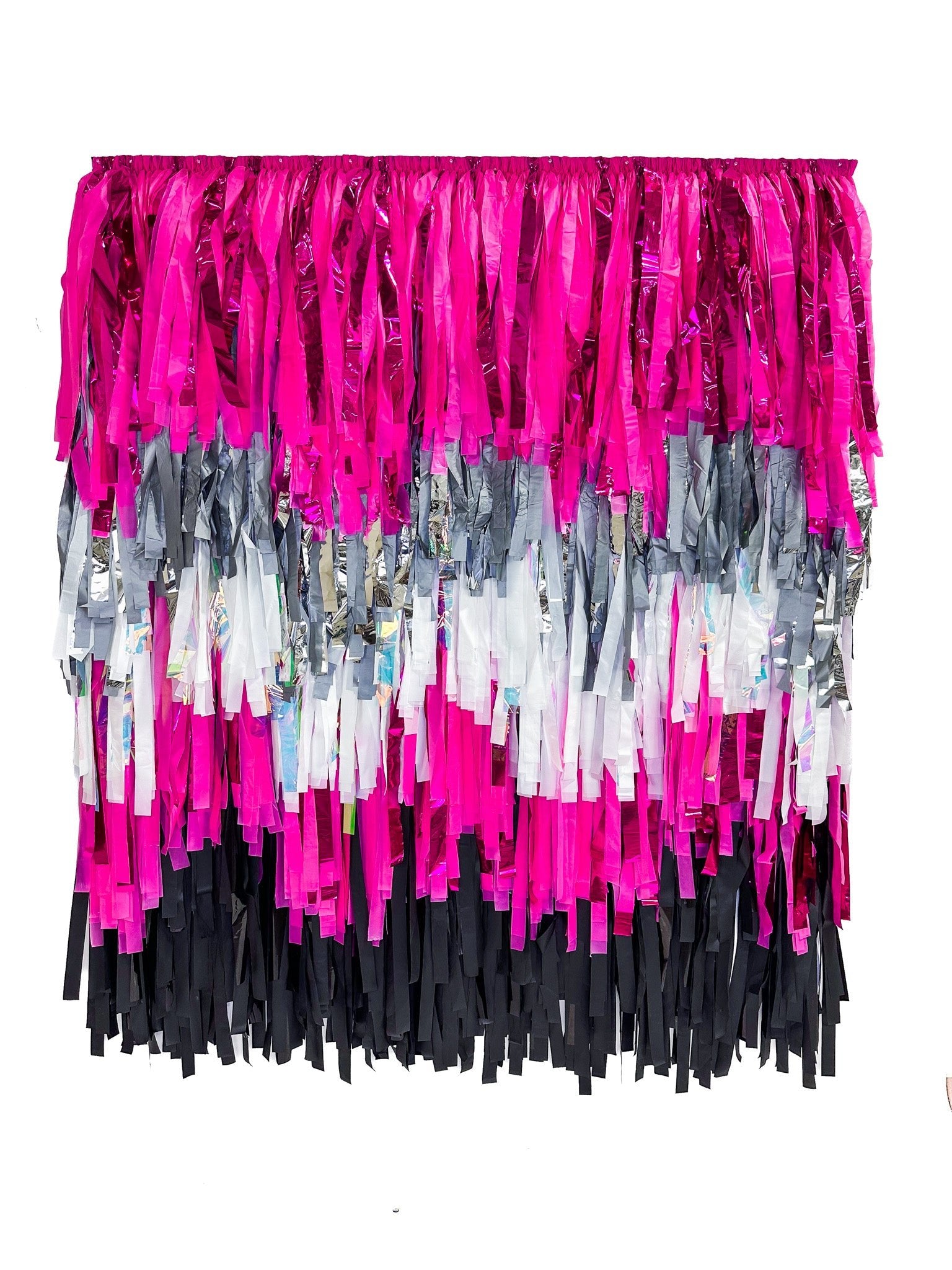 All That Glitters Fringe Backdrop - Oh My Darling Party Co-25th anniversary50th party decoranniversary decor #Fringe_Backdrop#