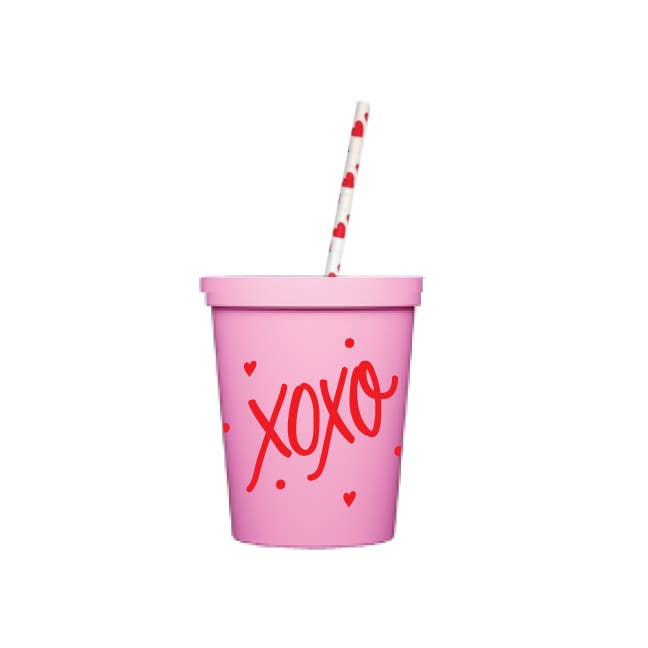 XOXO Valentine's Day Kids Cups - Oh My Darling Party Co-conversation heartscupscups with lids #Fringe_Backdrop#